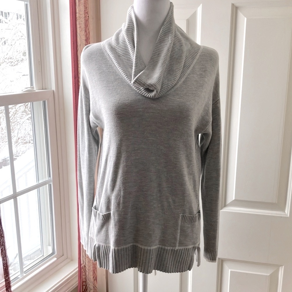 OST Gray Cowl Neck Sweater Gray Size M
